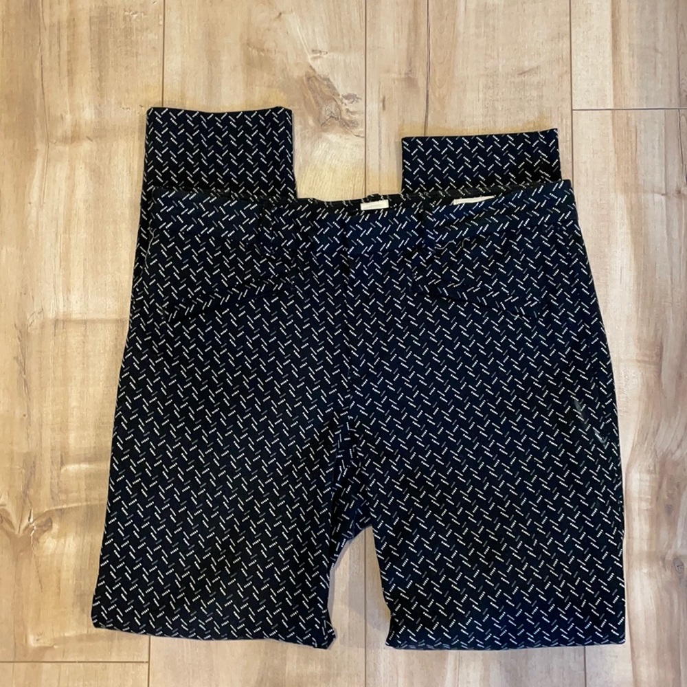 Women’s GAP dress pants size 6R like NEW